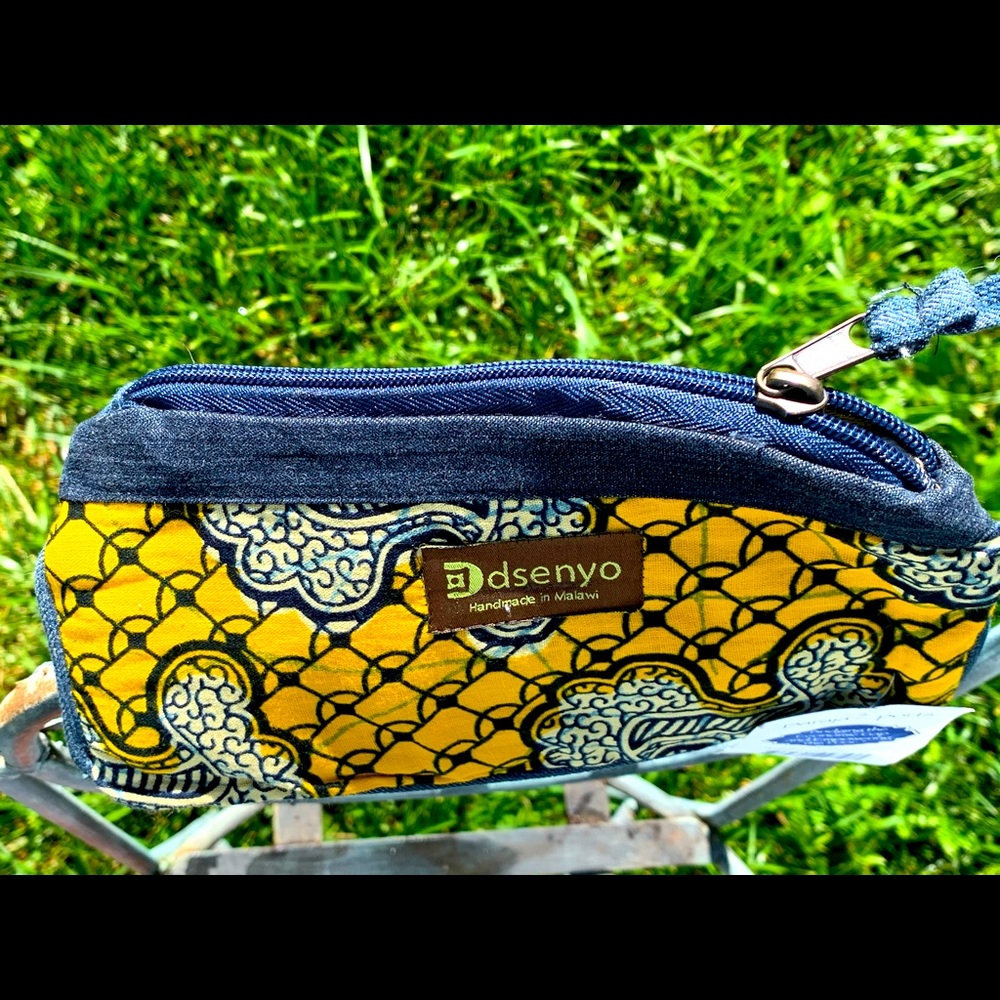 Dsenyo  Handcrafted Mud Cloth Wristlet